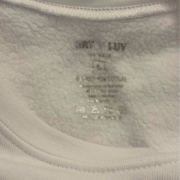 White Graphic Womans Pullover Sweatshirt Sweater Size L Cotton - Picture 3 of 4